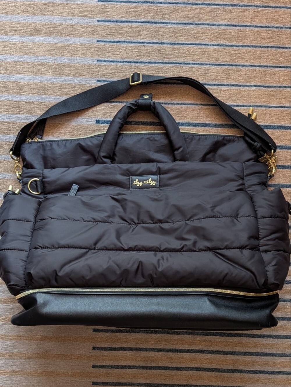 Itzy Ritzy Dream Weekender, Black with Gold Hardware